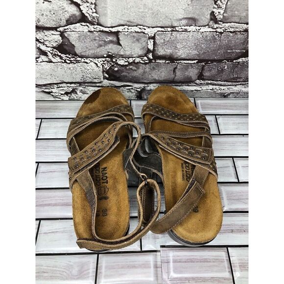 Naot Brown Leather Studded Casual Ankle Strap Heel Sandals Women Sz 39EU/8M US - Picture 11 of 16